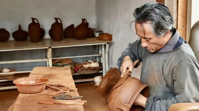 ཉི་ཤར་ཤང་གི་རྫ་བཟོའི་གསོན་ཤུགས་རབ་ཏུ་རྒྱས།
